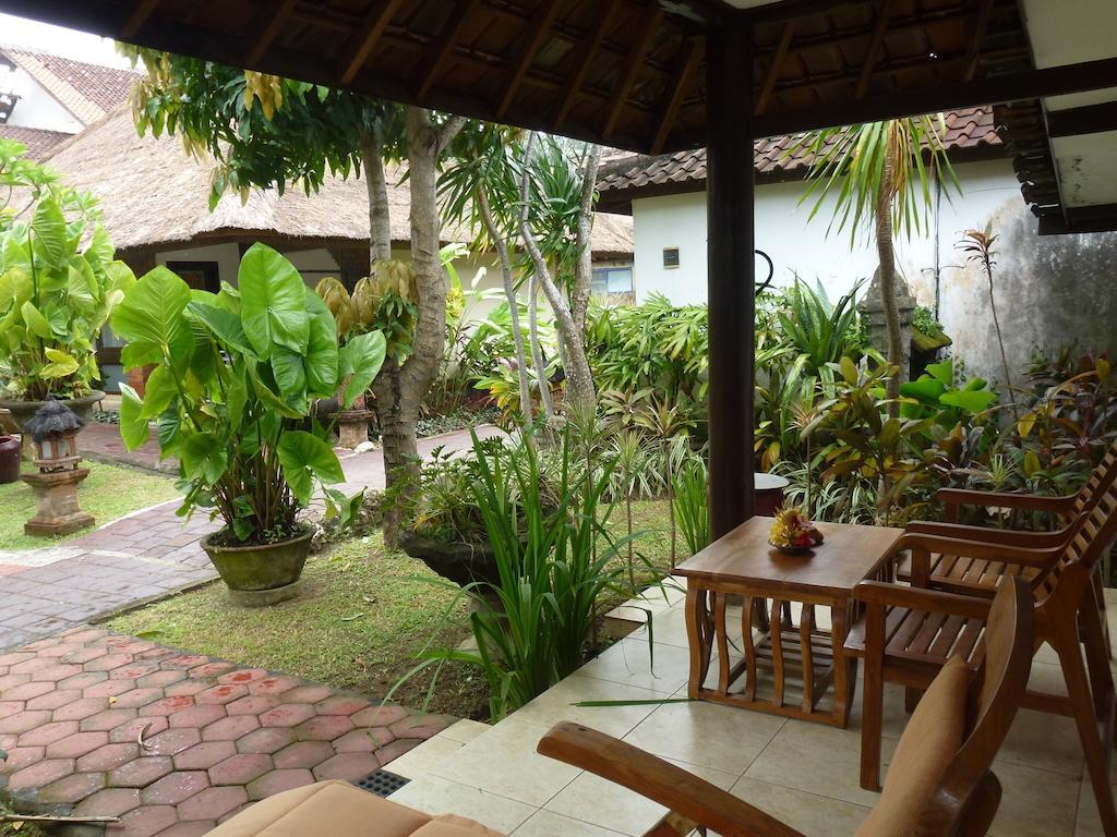Gazebo Beach Hotel Sanur Kültér fotó